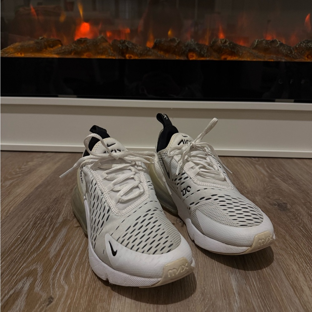 Nike Air Max 270 Cream and Black Sneakers